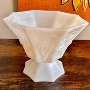 Vintage| White Milk Glass Octagon Shape 60s Pedestal Vase 5”